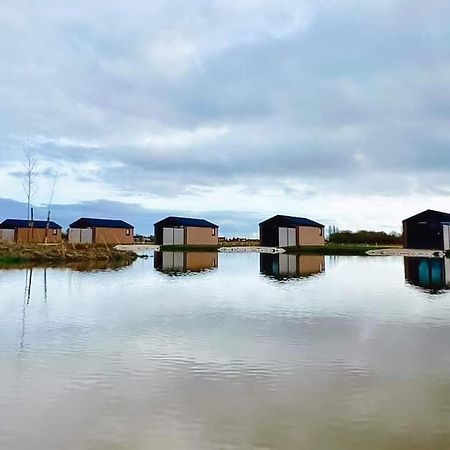 Lakeside Fishing Retreats Old Leake Extérieur photo